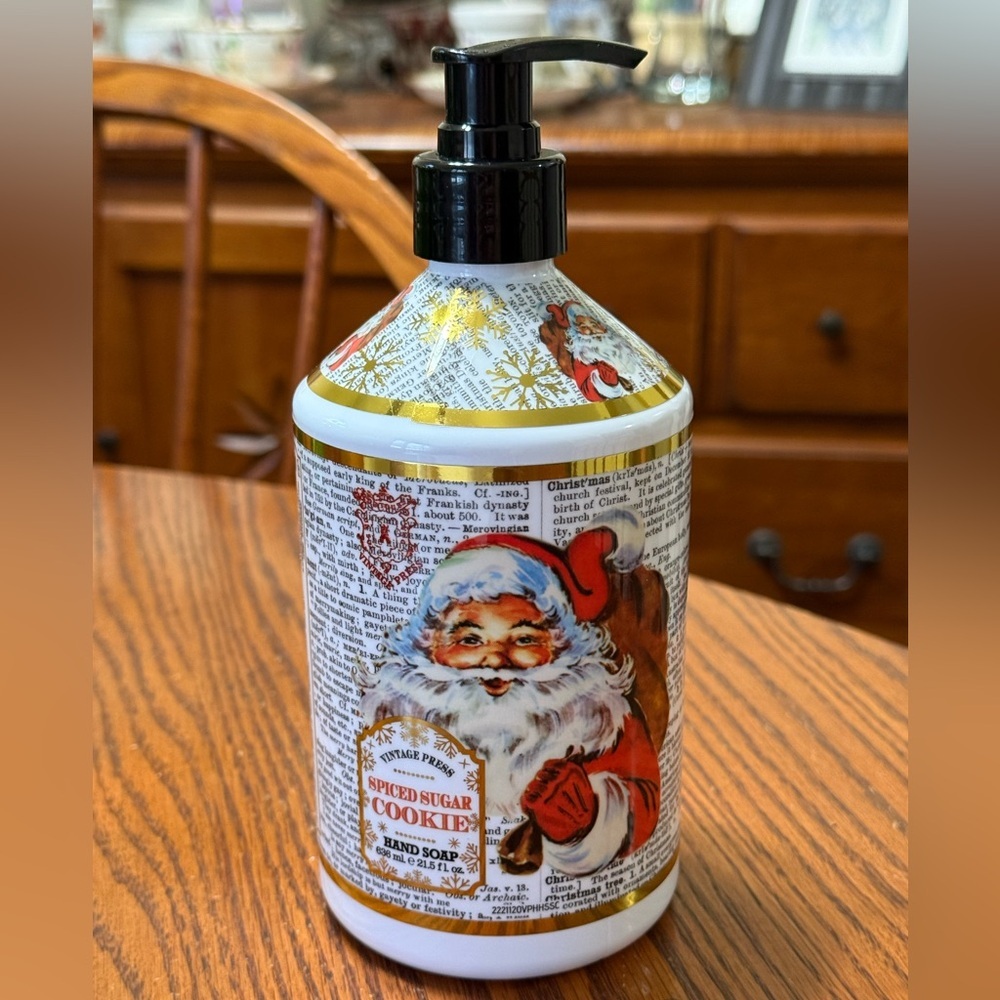 Vintage Press Spiced Sugar Cookie Hand Soap Christmas Holiday New